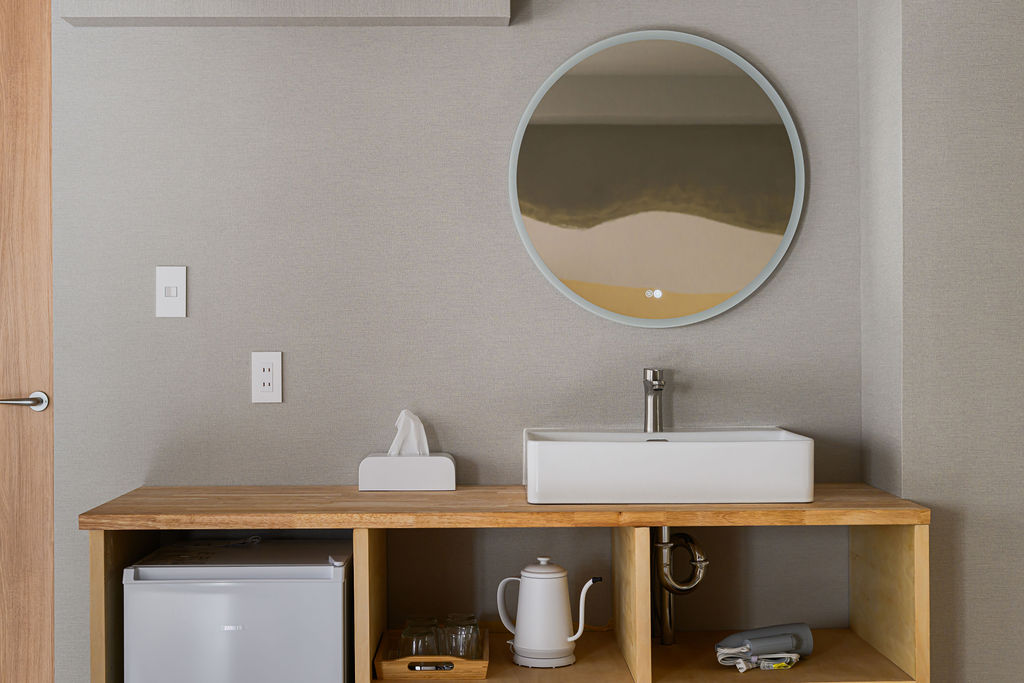 En-suite Vanity